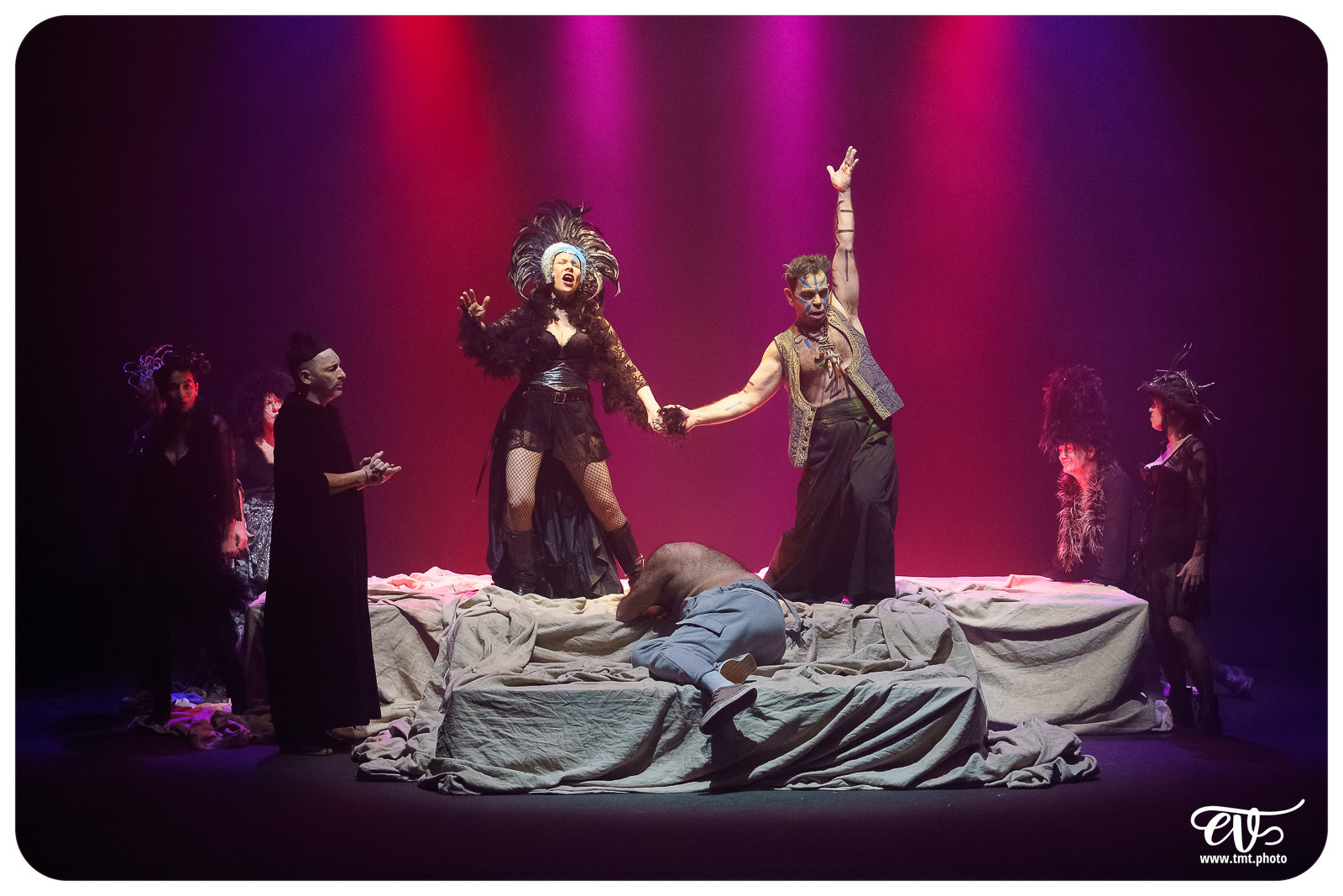 UN SONGE, UNE NUIT, L'ETE (CIE DU MATAMORE)